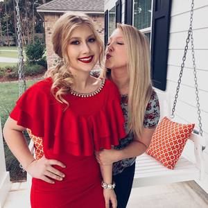 Meet your Posher, Madison